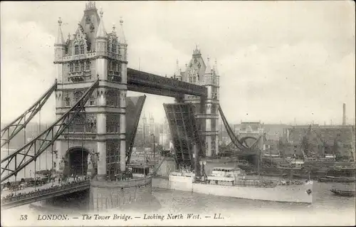 AK London City England, Tower Bridge mit Blick nach Nordwesten