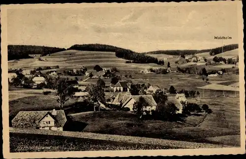 Ak Herrischried im Landkreis Waldshut, Ortschaft mit Landschaftsblick, Waldheim