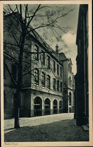 Ak Essen im Ruhrgebiet Nordrhein Westfalen, Straßenpartie und Neues Haus