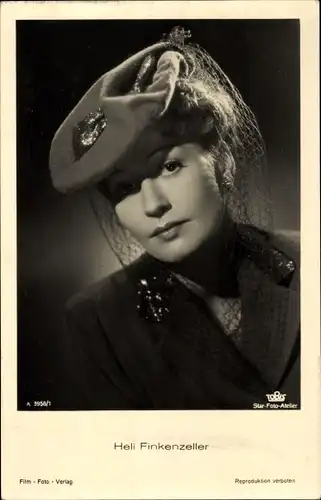 Ak Schauspielerin Heli Finkenzeller, Portrait mit Hut, Schleier