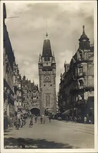 Ak Freiburg im Breisgau, Martinstor