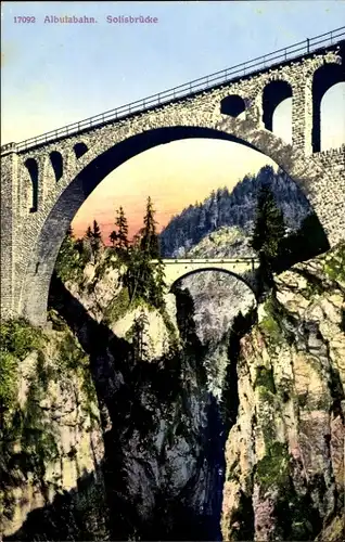 Ak Kt. Graubünden, Albulabahn, Alte und neue Solisbrücke, Viadukt, Abgrund