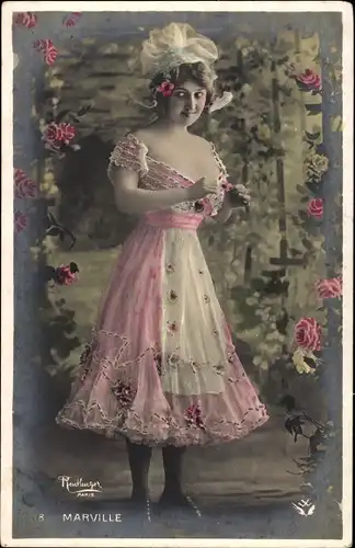 Ak Schauspielerin Marville, Portrait, Rosen