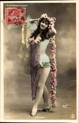 Ak Schauspielerin D Alminy, Portrait, Blumen