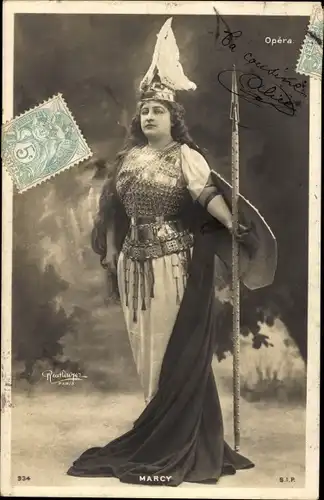 Ak Schauspielerin Marcy, Portrait, Rüstung, Oper