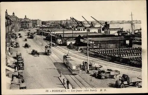 Ak Bordeaux Gironde, Kai, Straßenbahnen