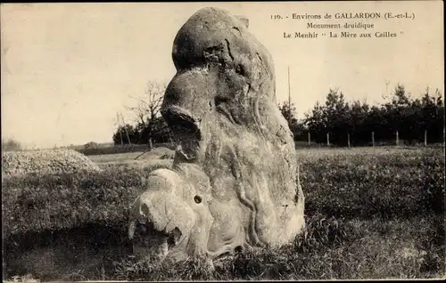 Ak Gallardon Eure et Loir, Druidendenkmal Le Menhir