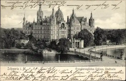 Ak Schwerin in Mecklenburg, Großherzogliches Schloss, Stadtseite