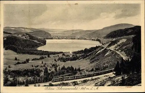 Ak Titisee Neustadt im Breisgau Hochschwarzwald, Gesamtansicht, Eisenbahn