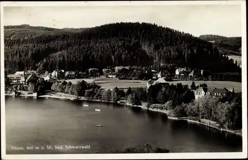 Ak Titisee Neustadt im Breisgau Hochschwarzwald, Totalansicht