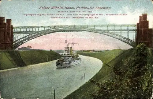 Ak Kiel in Schleswig Holstein, Kaiser Wilhelm Kanal, Hochbrücke Levensau, Kriegsschiff