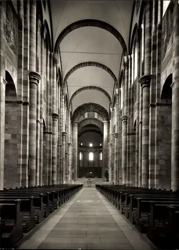 Ak Speyer am Rhein, Dom, Blick durch das Langhaus nach Osten