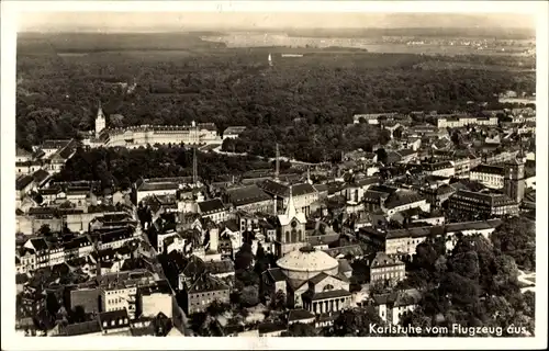 Ak Karlsruhe am Rhein, Totalansicht der Ortschaft, Fliegeraufnahme