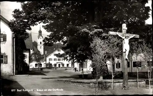 Ak Bad Kohlgrub in Oberbayern, Kreuz an der Dorflinde