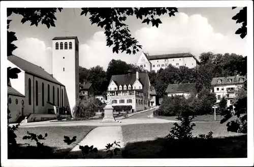 Ak Starnberg am Starnberger See Oberbayern, Kirchenplatz