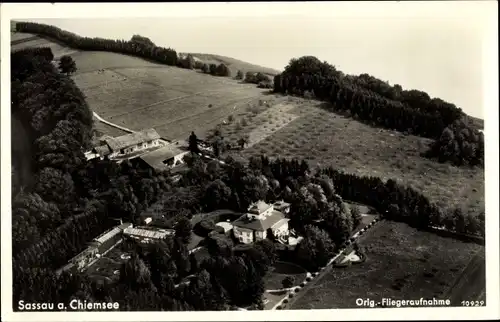 Ak Sassau am Chiemsee, Panorama, Fliegeraufnahme