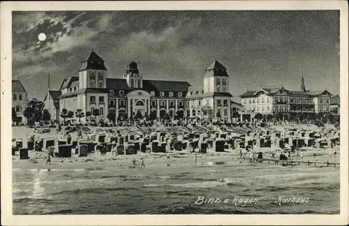 Ak Seebad Binz auf Rügen, Ansicht vom Strand mit Kurhaus