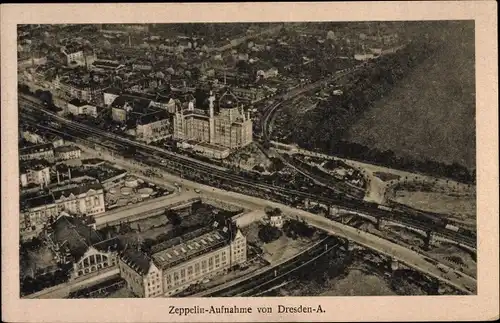 Ak Dresden Altstadt, Zeppelinaufnahme, Zigarettenfabrik Yenidze