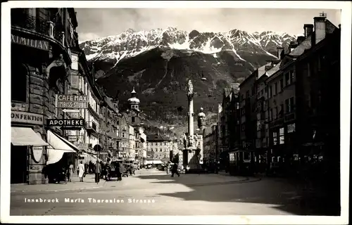 Ak Innsbruck in Tirol, Maria Theresien-Straße, Berge, Apotheke, Cafe Max