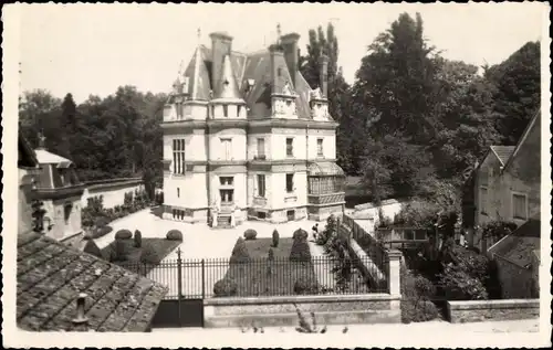 Ak Épernon Eure et Loir, Chateau des Tourelles