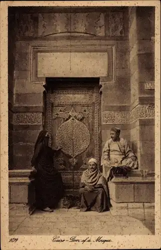 Ak Cairo Kairo Ägypten, Tür zu einer Moschee