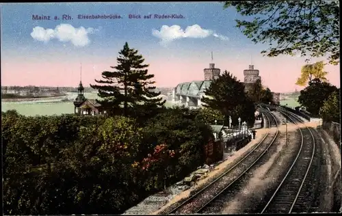 Ak Mainz am Rhein, Eisenbahnbrücke, Ruder-Klub