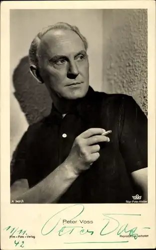 Ak Schauspieler Peter Voss, Portrait, Autogramm,  Zigarette