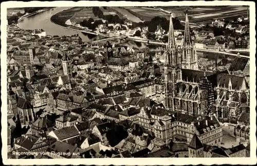 Ak Regensburg an der Donau Oberpfalz, Luftbild