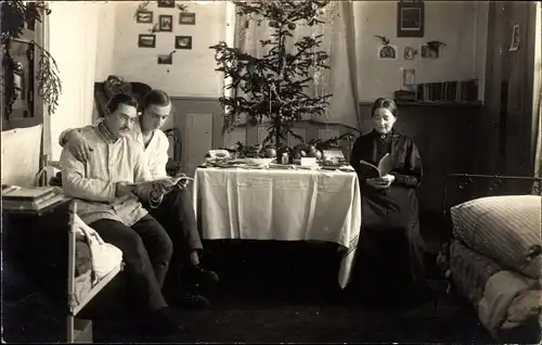 Foto Mosbach am Odenwald Baden, Krankenzimmer im Lazarett zur Weihnachtszeit