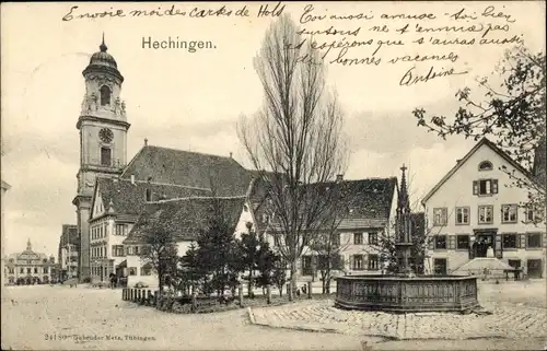 Ak Hechingen im Zollernalbkreis, Brunnen, Kirche