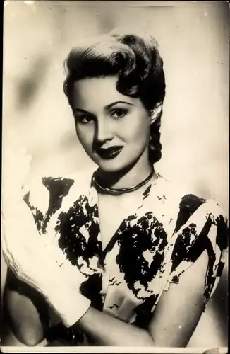 Ak Schauspielerin Verginia Mayo, Portrait, Handschuhe