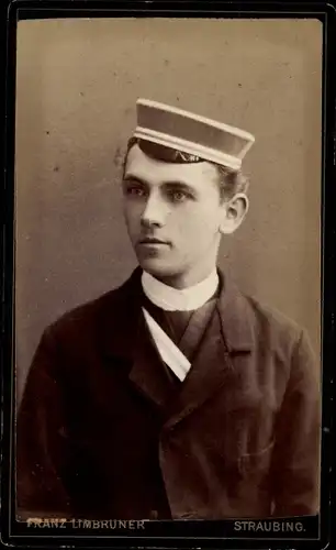 CdV Straubing an der Donau, Student, Portrait