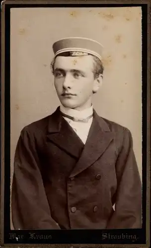 CdV Straubing an der Donau, Student, Portrait