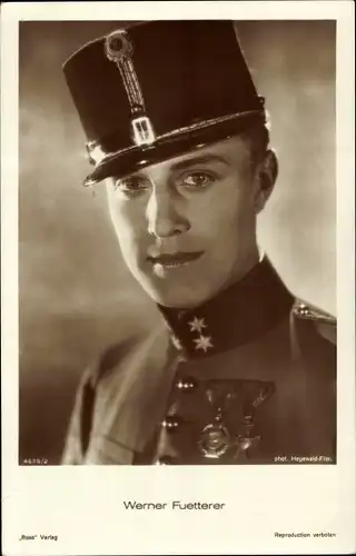 Ak Schauspieler Werner Fuetterer, Portrait, Uniform