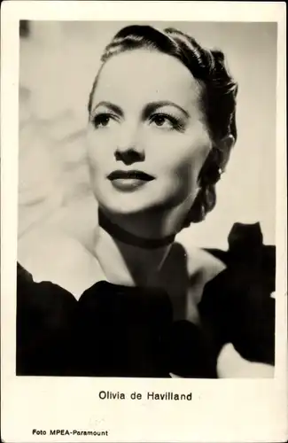 Ak Schauspielerin Olivia de Havilland, Portrait