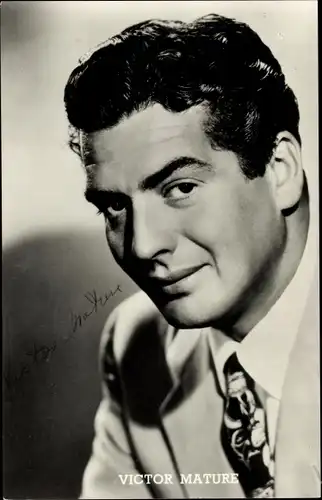 Ak Schauspieler Victor Mature, Portrait, Autogramm