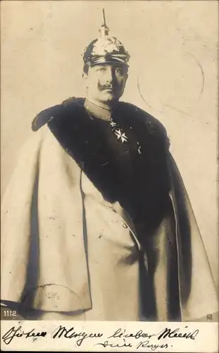Ak Kaiser Wilhelm II., Standportrait, Mantel, Pickelhaube