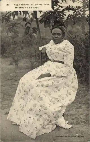 Ak Sierra Leone, Afrikanerin in weißem Kleid, Portrait