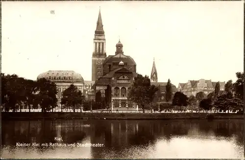 Ak Kiel, Kleiner Kiel mit Rathaus, Stadttheater