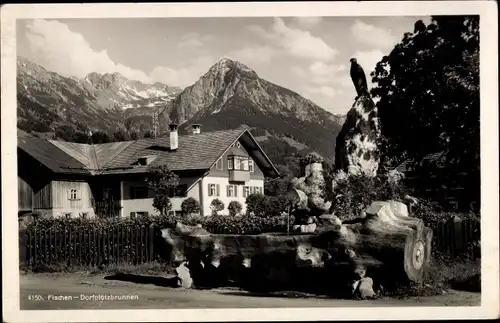 Ak Fischen im Allgäu Schwaben, Dorfplatzbrunnen