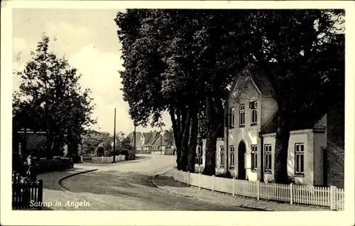 Ak Satrup Mittelangeln Schleswig Holstein, Straßenpartie