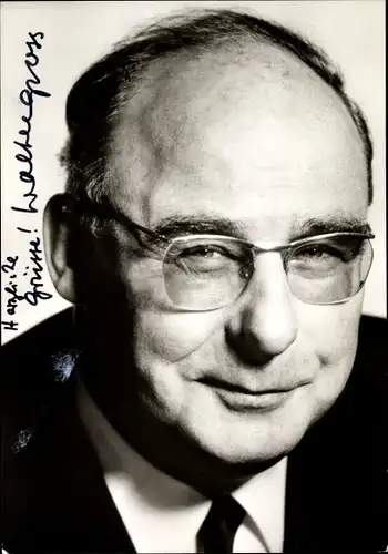 Ak Schauspieler Walter Gross, Portrait, Brille, Autogramm