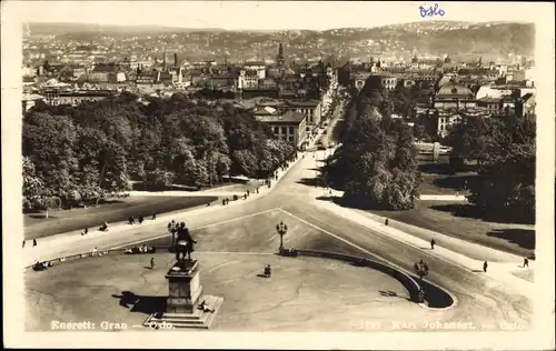 Ak Oslo Norwegen, Karl Johans gate, Denkmal, Luftbild