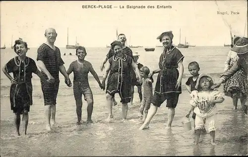 Ak Berck Plage Pas de Calais, Baignade des Enfants