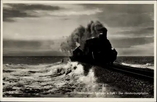 Ak Kampen auf Sylt, Hindenburgdamm, Lokomotive, Zug