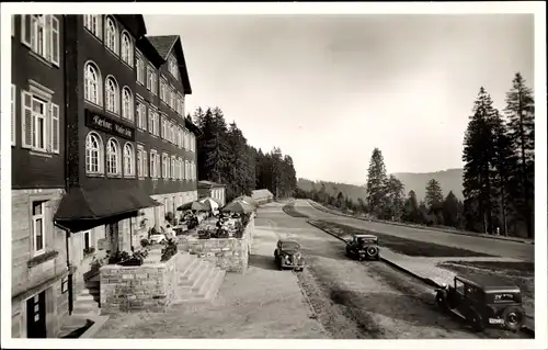 Ak Ruhestein Baiersbronn im Schwarzwald, Kurhaus, Autos