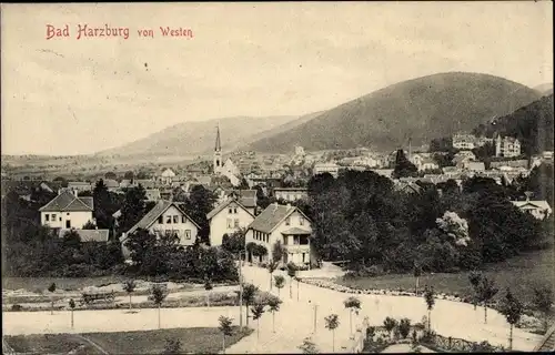 Ak Bad Harzburg am Harz, Blick auf die Stadt von Westen gesehen, Berge