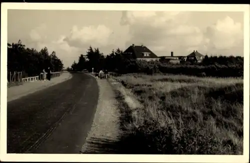 Foto Ak Nordseebad Sankt Peter Ording, Straßenpartie, Bad-Allee