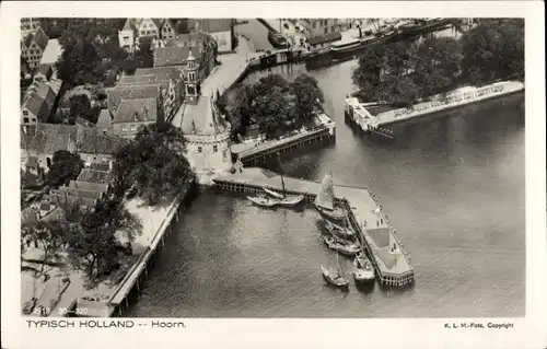 Ak Hoorn Nordholland Niederlande, Teilansicht, Hafen, Fliegeraufnahme