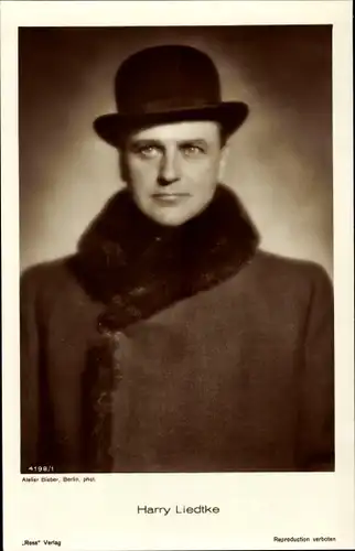 Ak Schauspieler Harry Liedtke, Portrait, Autogramm, Hut, Mantel